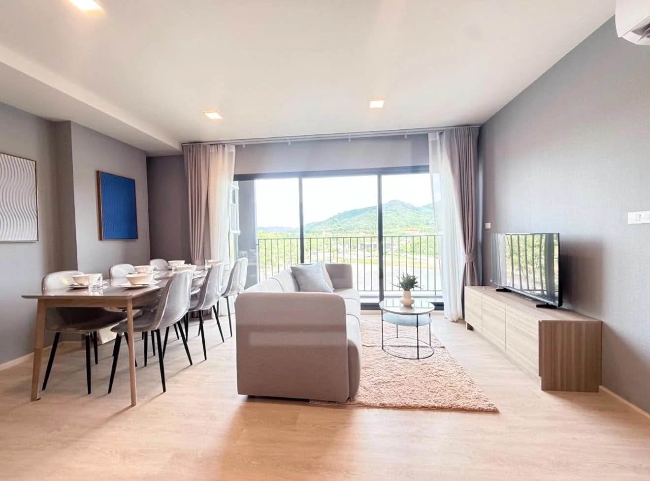2 Bedroom Condo In Choeng Thale, property photo