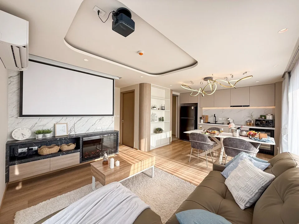 2-Bedroom Condo in Nai Harn, property photo