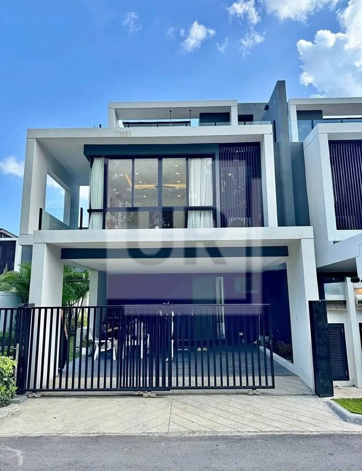 3-Bedroom Pool Villa Shaped Around Poolside Living, property photo