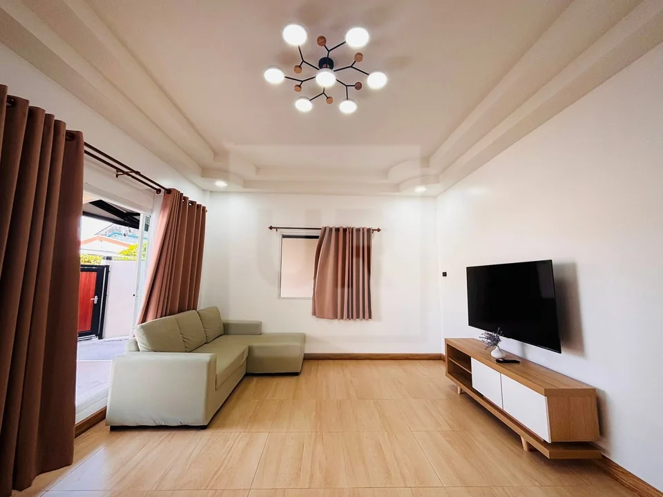 2-Bedroom House in Bang Tao, property photo