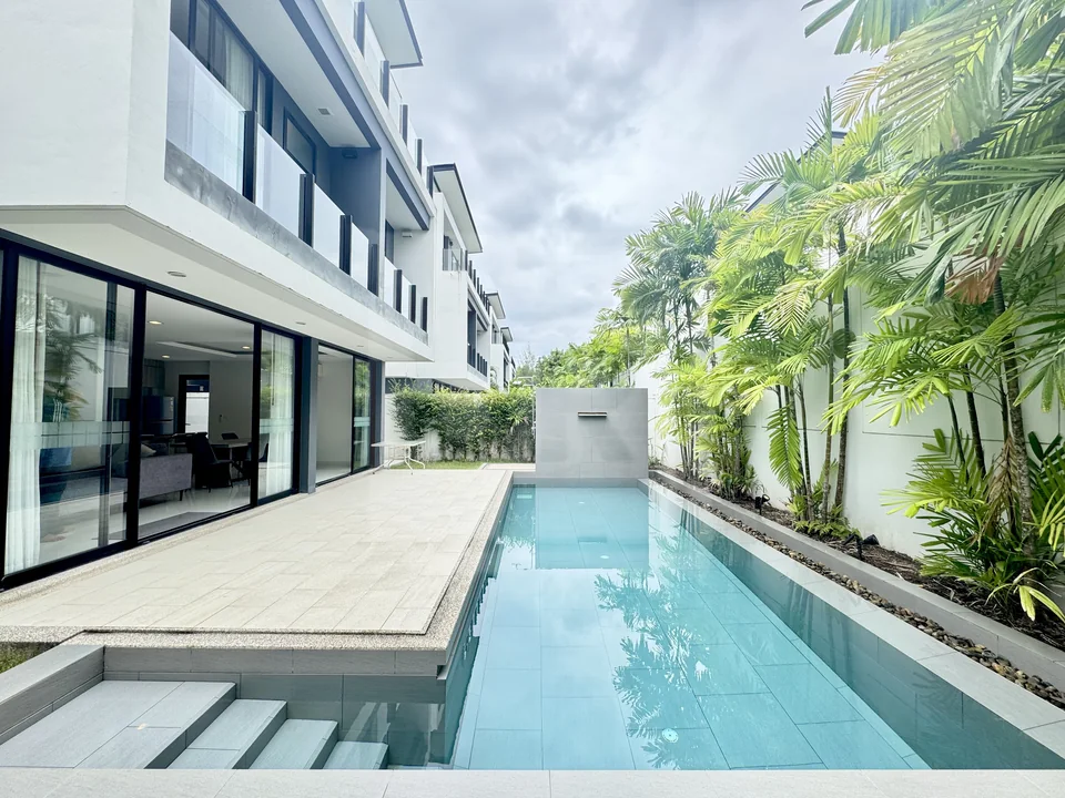 5-Bedroom Pool Villa in Laguna, property photo