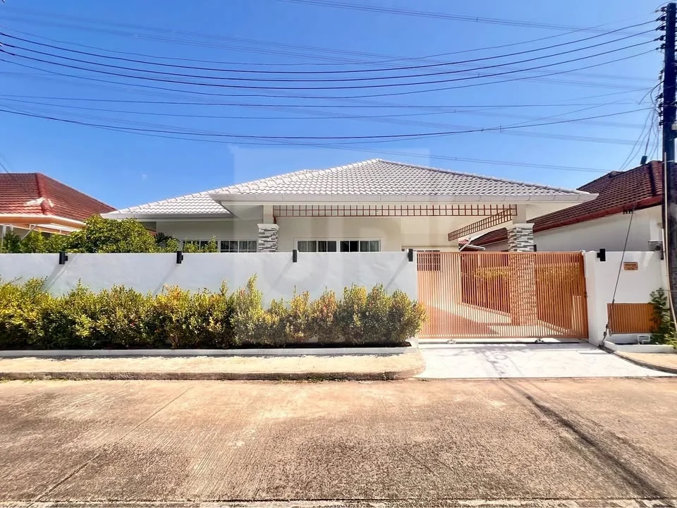 3-Bedroom Home in Cherng Talay, property photo