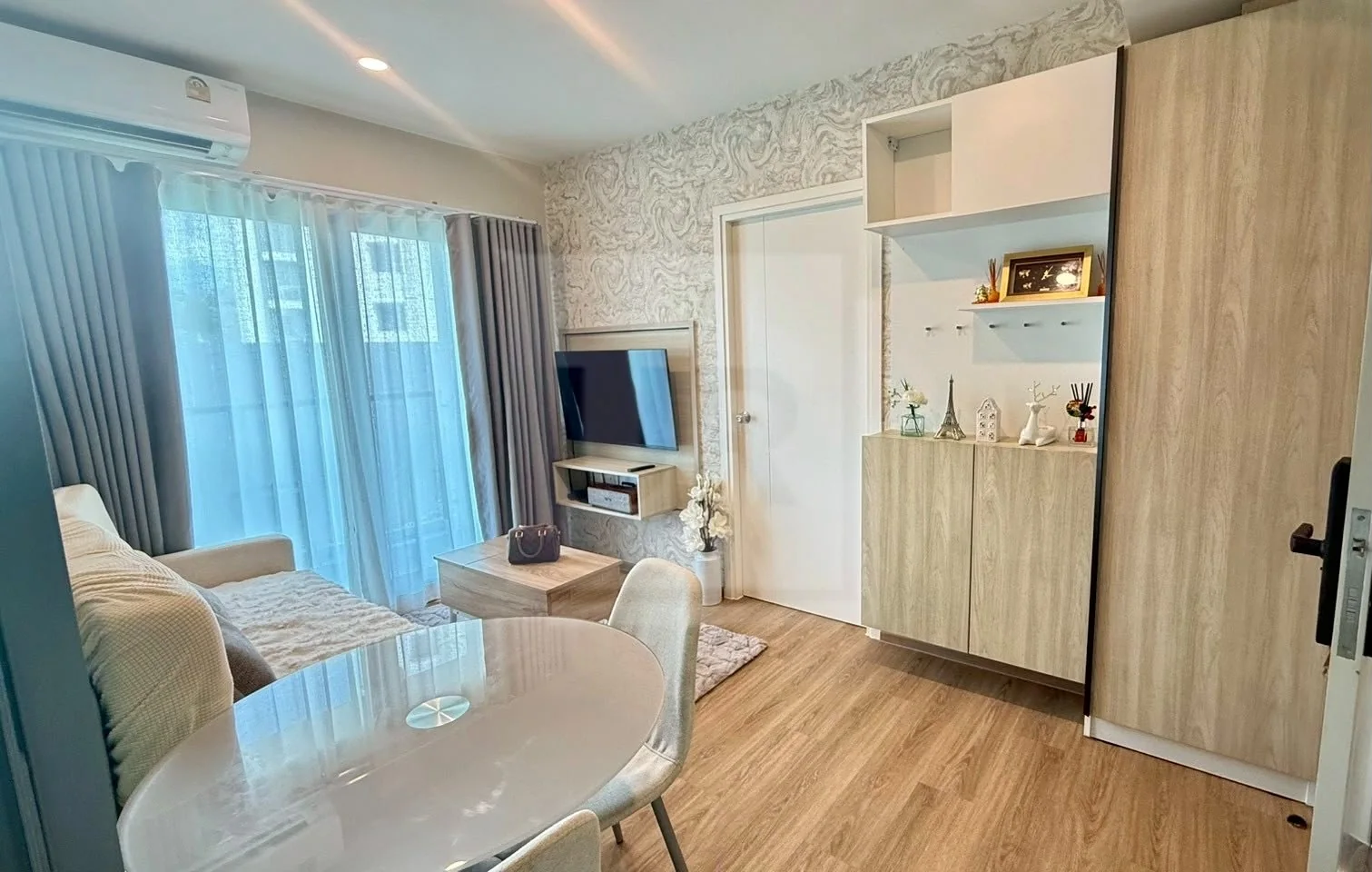 1 Bedroom Condo in Phuket Town, property photo