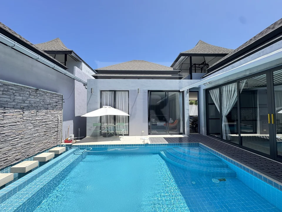3-Bedroom Pool Villa for Poolside Living in Rawai, property photo