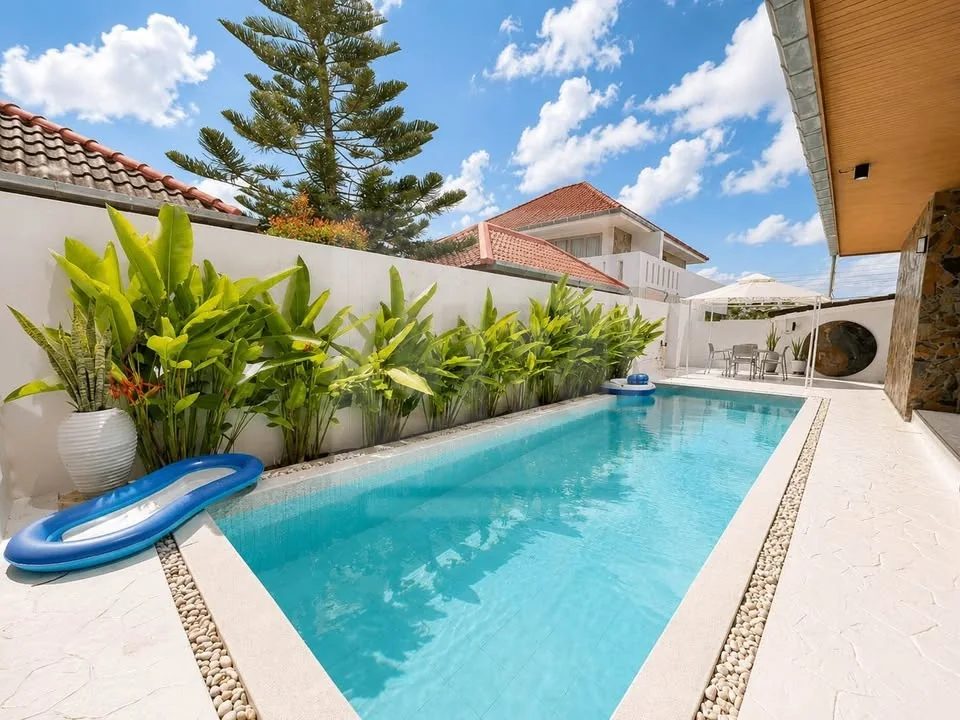 New Renovated 3-Bedroom Pool Villa in Cherngtalay, property photo