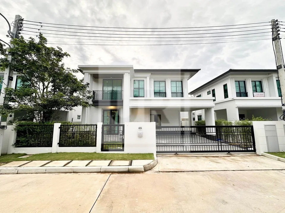 Elegant Contemporary Family Home, property photo