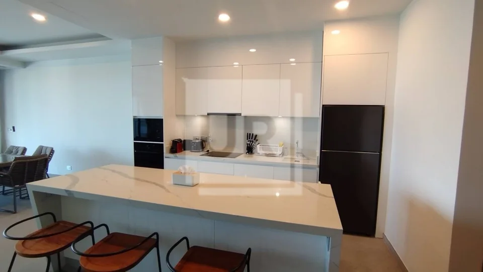 2-Bedroom Penthouse in Kamala, property photo