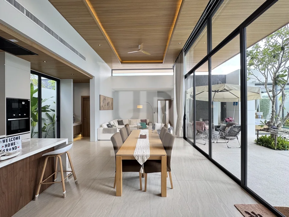 Spacious 4 Bedroom Villa Near BISP Phuket, property photo