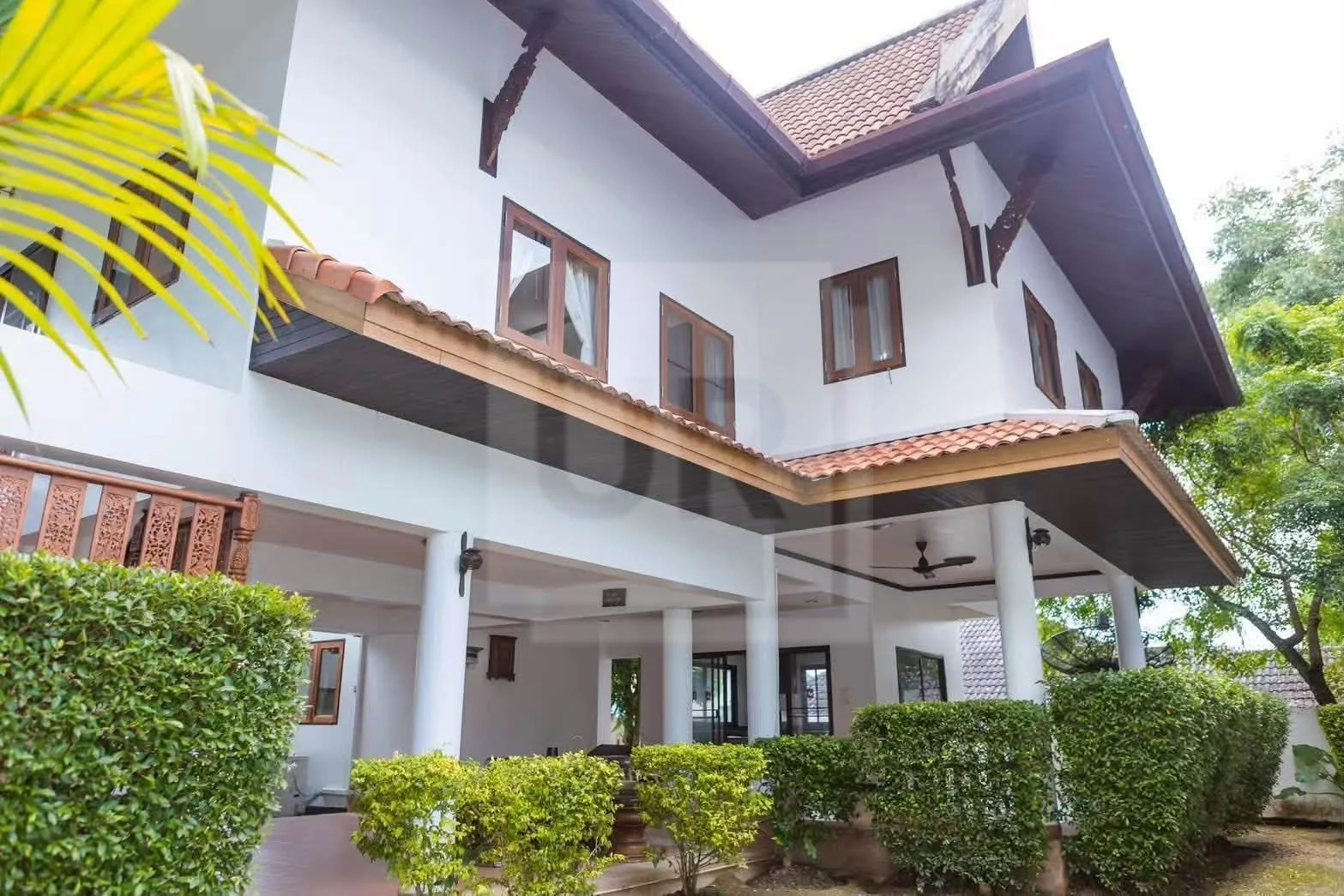 3-Bedroom  Thai Style House in Chalong, property photo