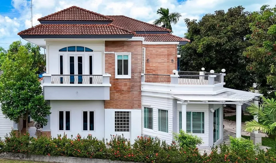 4-Bedroom home for Garden Living in Chalong, property photo