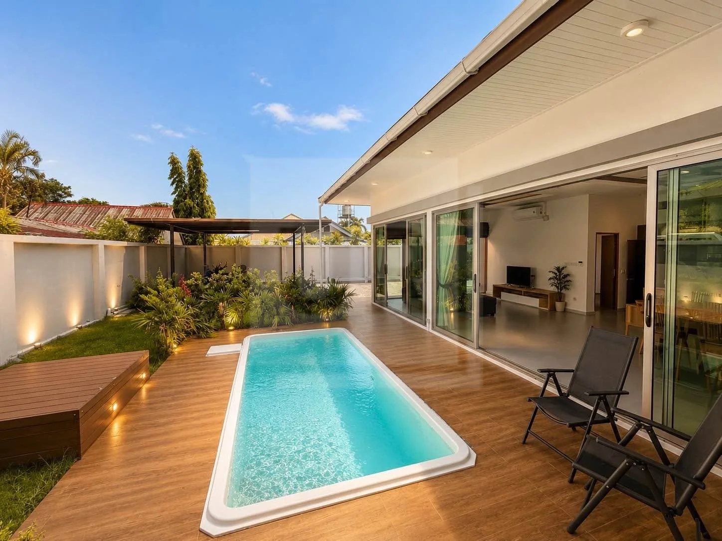 This 3-Bedroom Pool Villa in Rawai, property photo