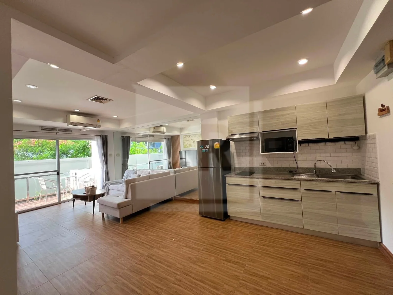 1-Bedroom Condo for Easy Phuket Living in Rawai, property photo