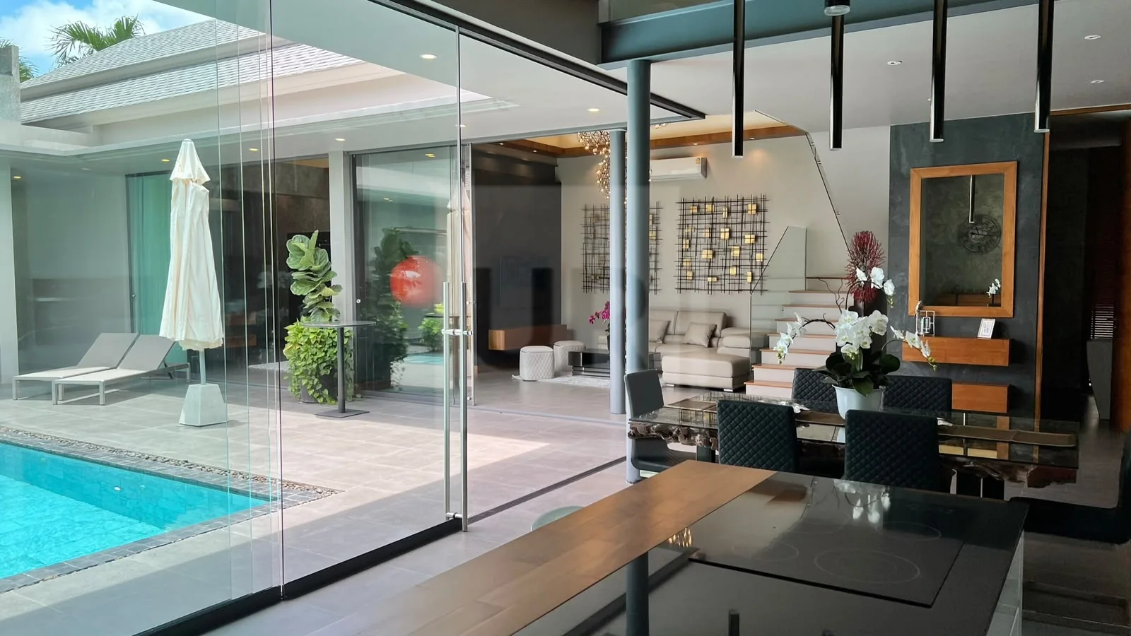 3-Bedroom Pool Villa in Choeng Thale, property photo