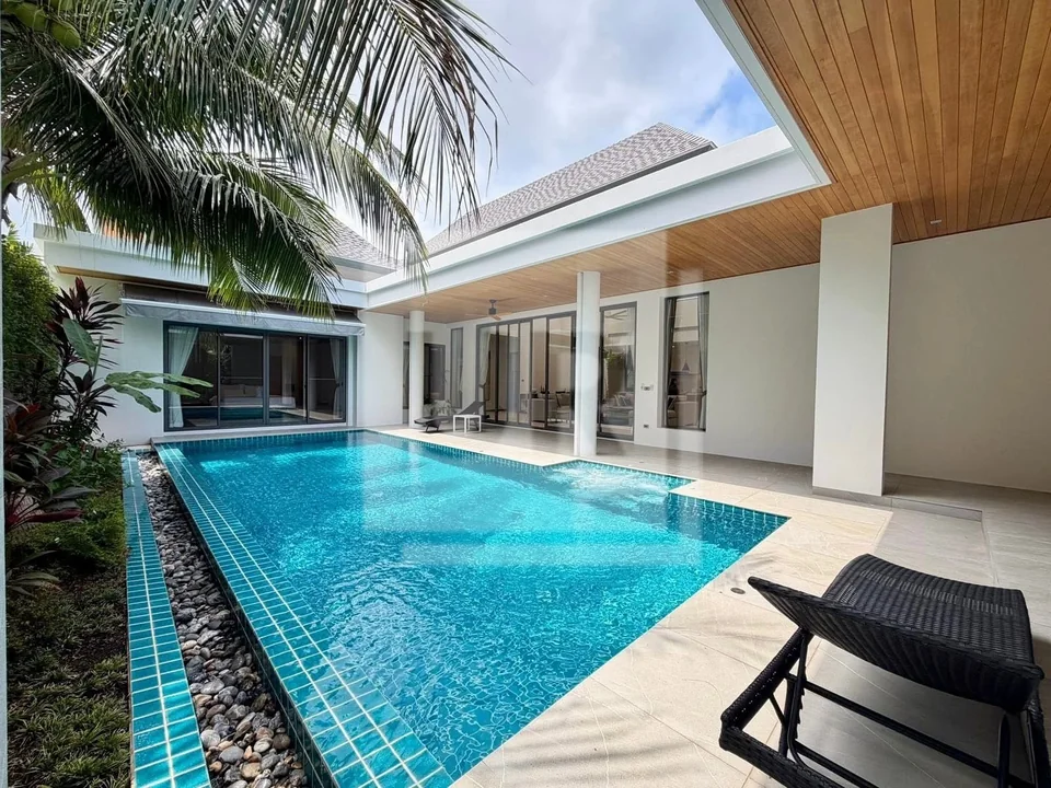 Coastal Living at This 3-Bedroom Pool Villa in Bang Tao, property photo