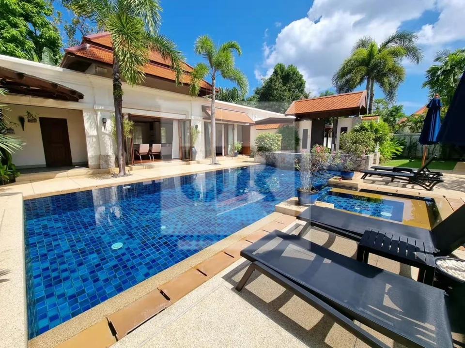 Luxury Tropical Pool Villa with Expansive Garden, property photo