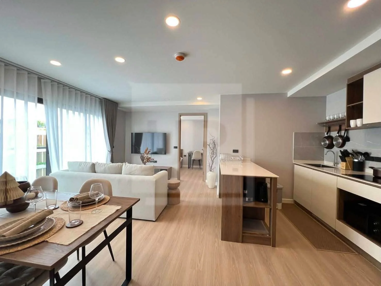 2-Bedroom Condo in Choeng Thale, property photo